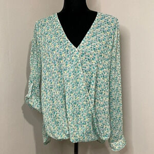 Kut from the Kloth Floral Blouse - Blue and White